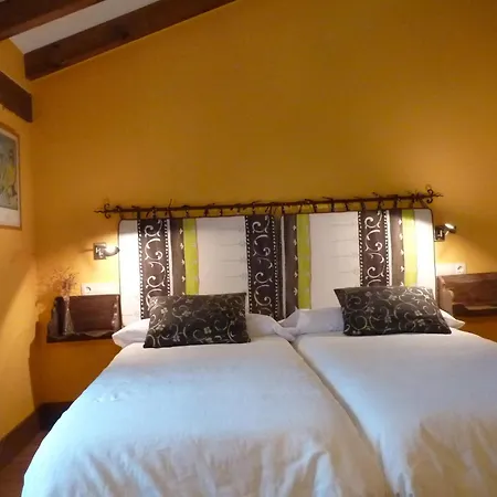 Bed and breakfast Riegos 3*